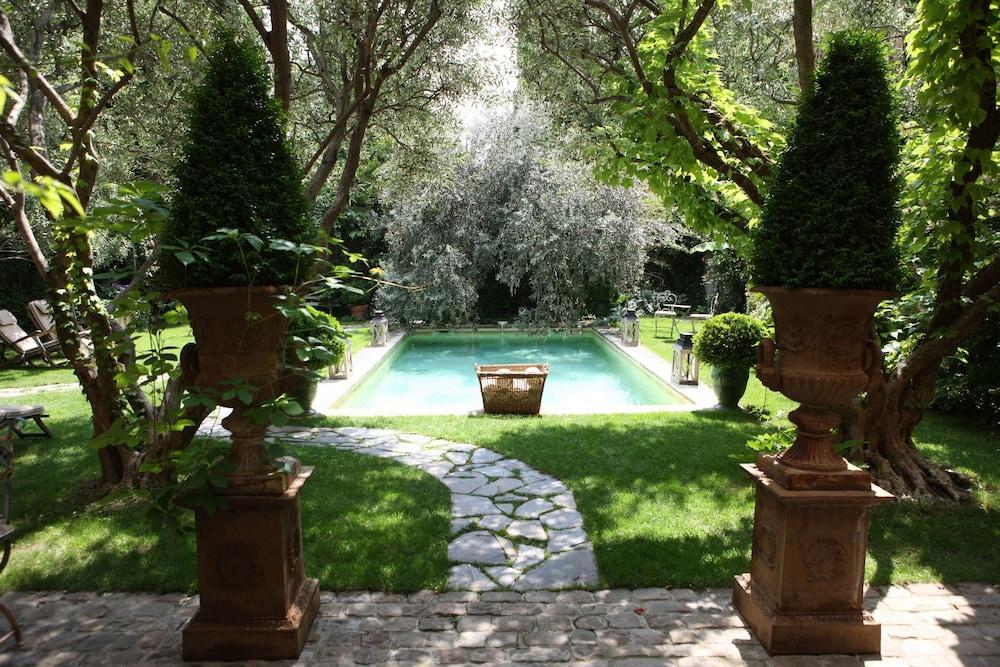 Jardins Secrets Hotel Ним Екстериор снимка