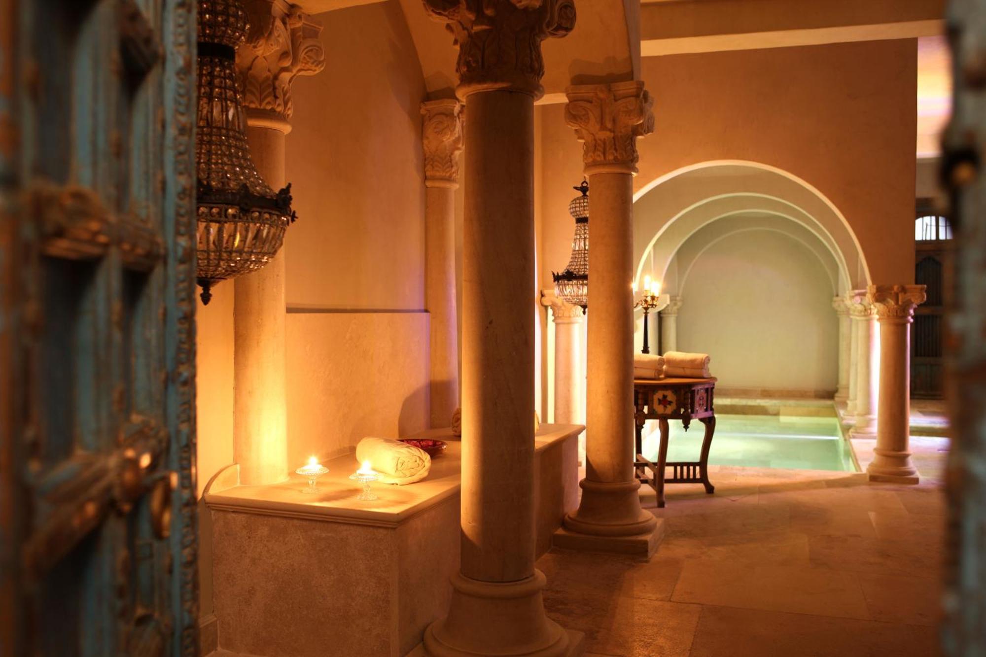 Jardins Secrets Hotel Ним Екстериор снимка