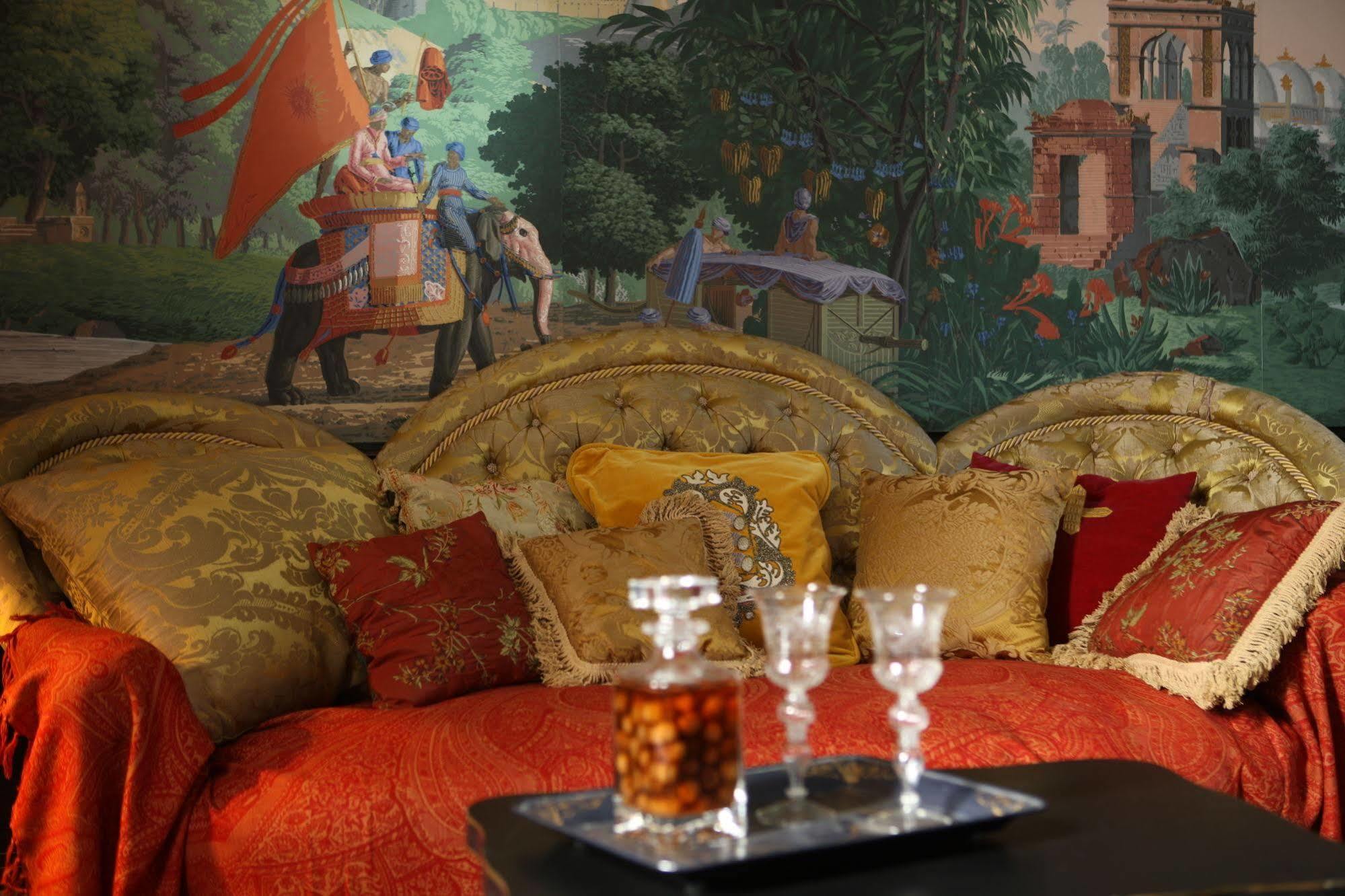 Jardins Secrets Hotel Ним Екстериор снимка